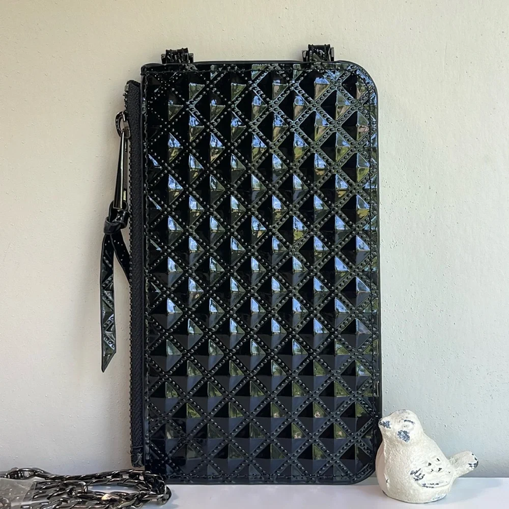 Bandolier Sheila Pyramid Pouch In Black - Picture 2 of 16